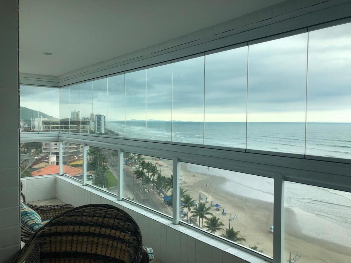 Mongagua Com Vista Para O Mar Pe Na Areia Eksteriør billede